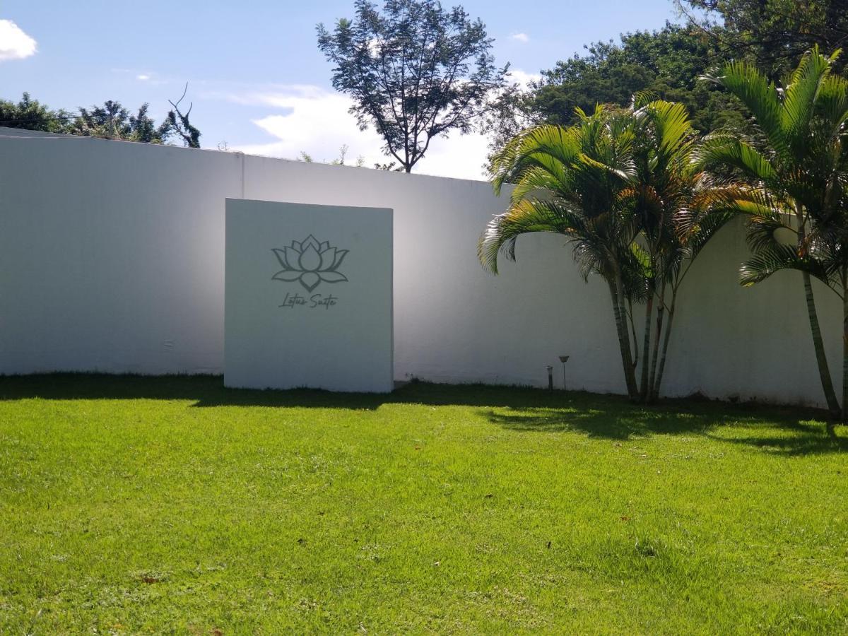 סנטה קרוז דה לה סיירה Lotus Suite מראה חיצוני תמונה